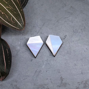 Aurora mismatched diamond shape studs in iridescent