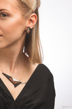 Load image into Gallery viewer, Black &amp; Silver Lightning Necklace
